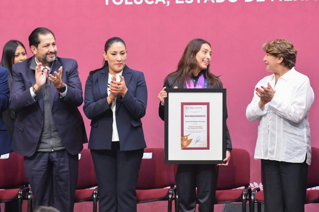 Atestigua diputado Paco Vázquez entrega del Premio Estatal del Deporte 2025