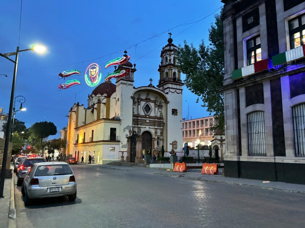Anuncian cortes viales por celebración de las fiestas patrias en Toluca