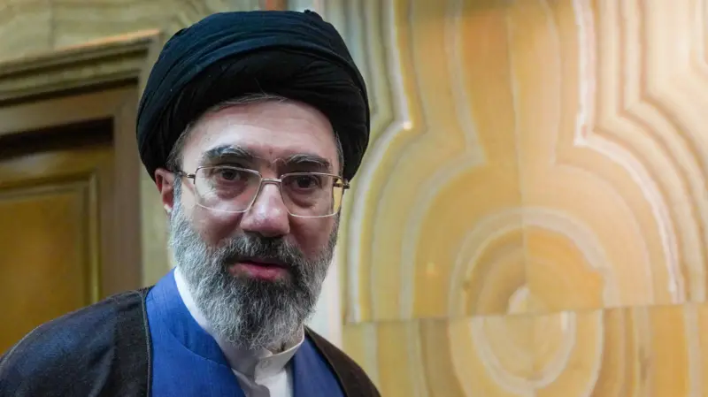 Líder supremo de Irán promete «vengar la sangre» de los iraníes muertos
