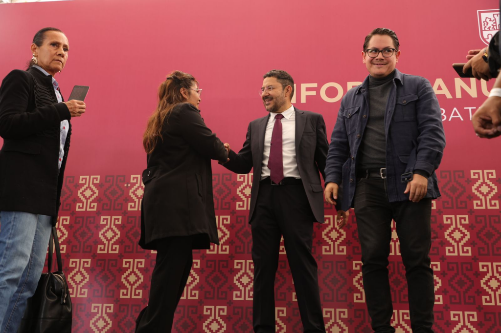 Felicita Rocío Miguel a Martí Batres por su Informe de Gobierno