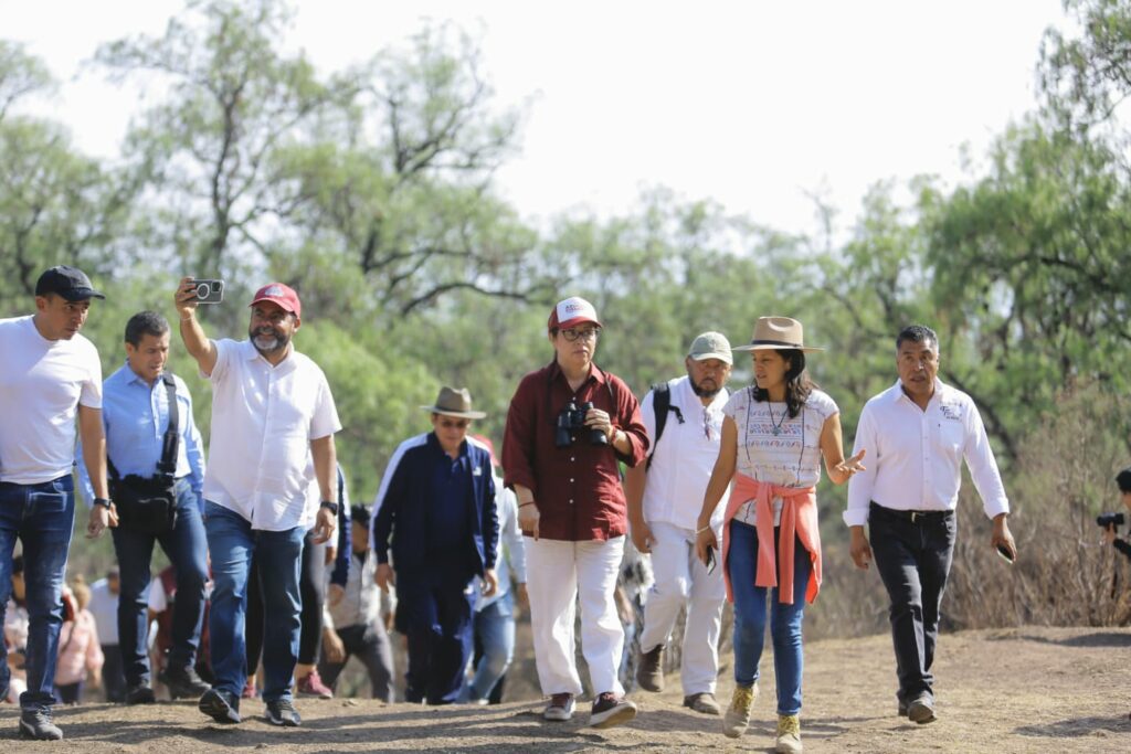 Azucena Cisneros se compromete a crear Parques Ecológicos en la Sierra de Guadalupe