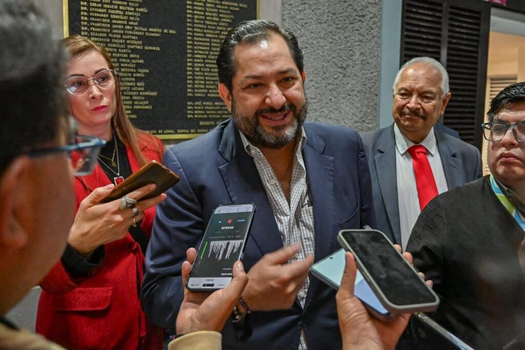 Unidad política fortalece agenda legislativa en el Edoméx: Francisco Vázquez