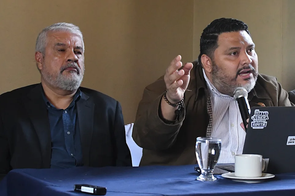 Denuncian persecución política en El Salvador; 86 personas permanecen encarceladas