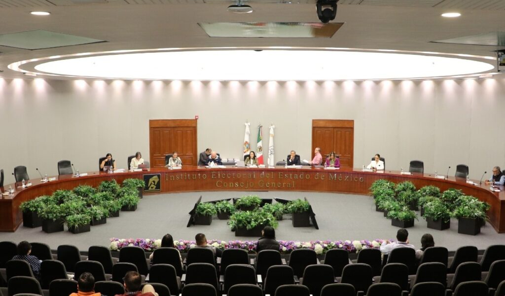 En el IEEM, sesión ininterrumpida de los cómputos distritales y municipales de la elección 2024