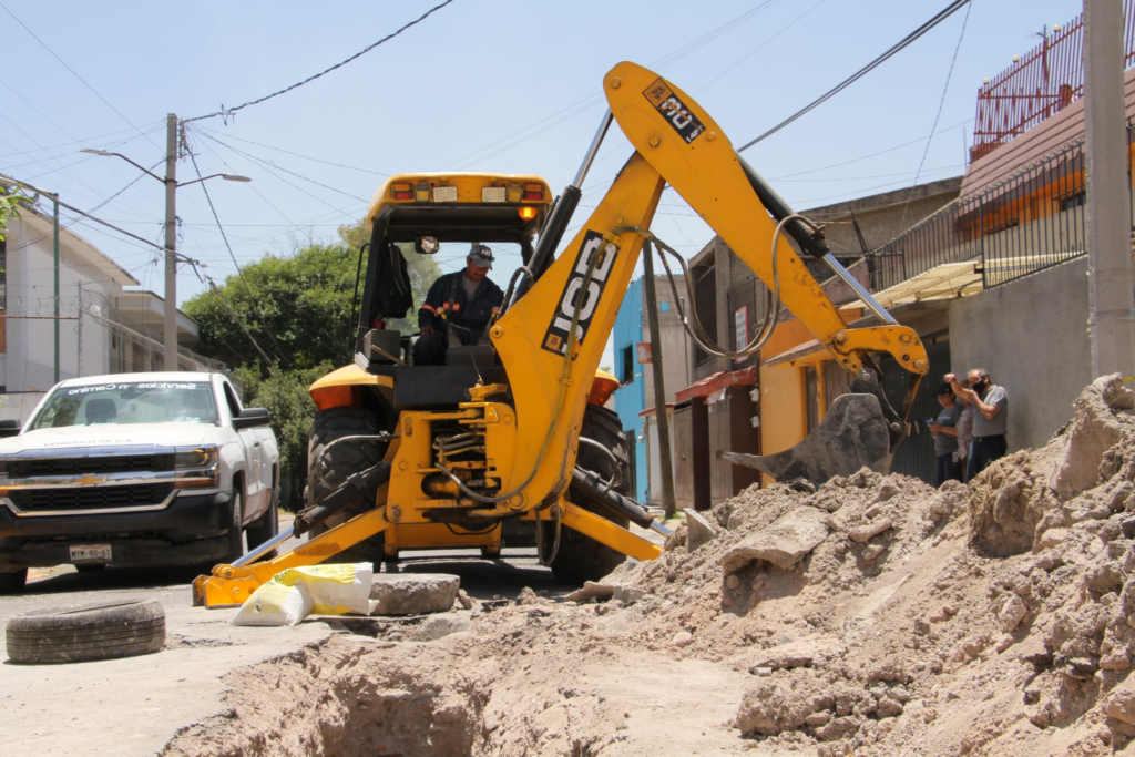 Repara Gobierno de Ecatepec socavones de más de tres años en Izcalli Jardines