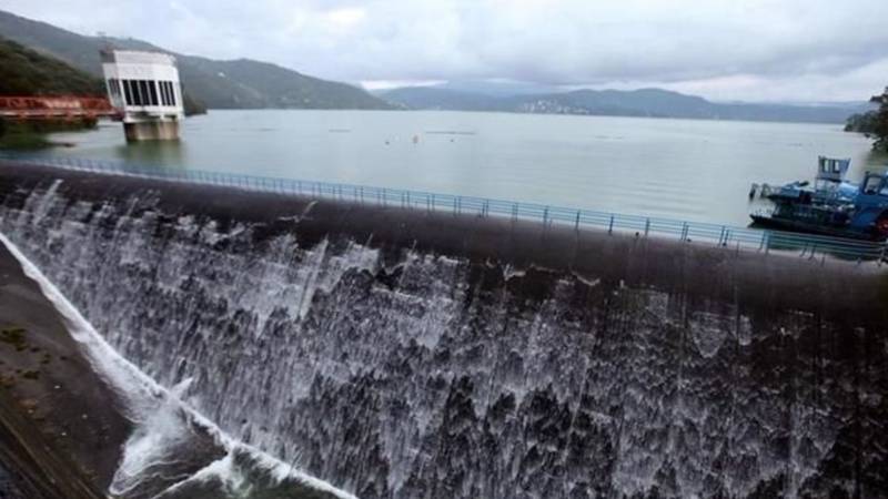 Continúa alerta en el Cutzamala; sus niveles siguen a la baja