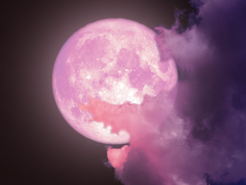Luna de Fresa 2025: ¿Qué es y cuándo ocurrirá este fenómeno astronómico?