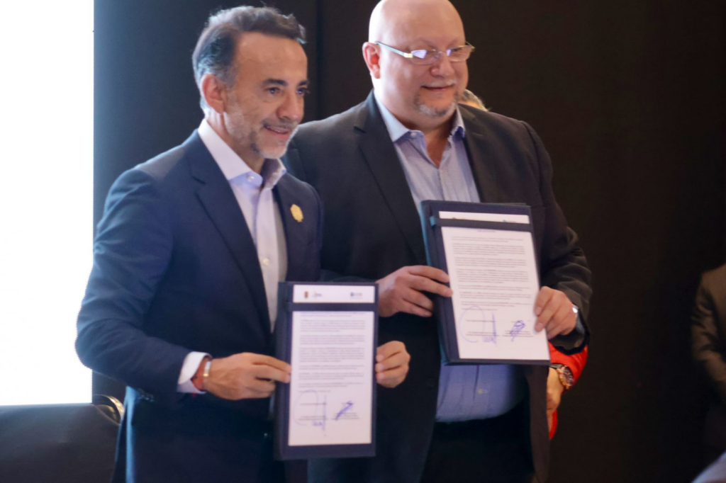 Metepec, primer municipio del país en ofrecer de manera efectiva trámites digitales: OCDE