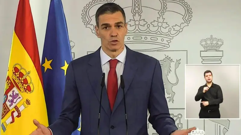 «No a la guerra»: Pedro Sánchez dice que España no será complice del ataque a Irán