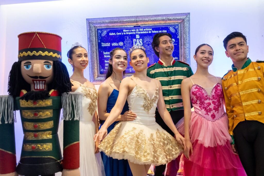 El Cascanueces y el Rey Ratón con nieve, ballet, coro y orquesta en vivo en Toluca