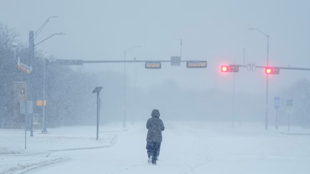 Tormenta invernal congela el sur de EEUU