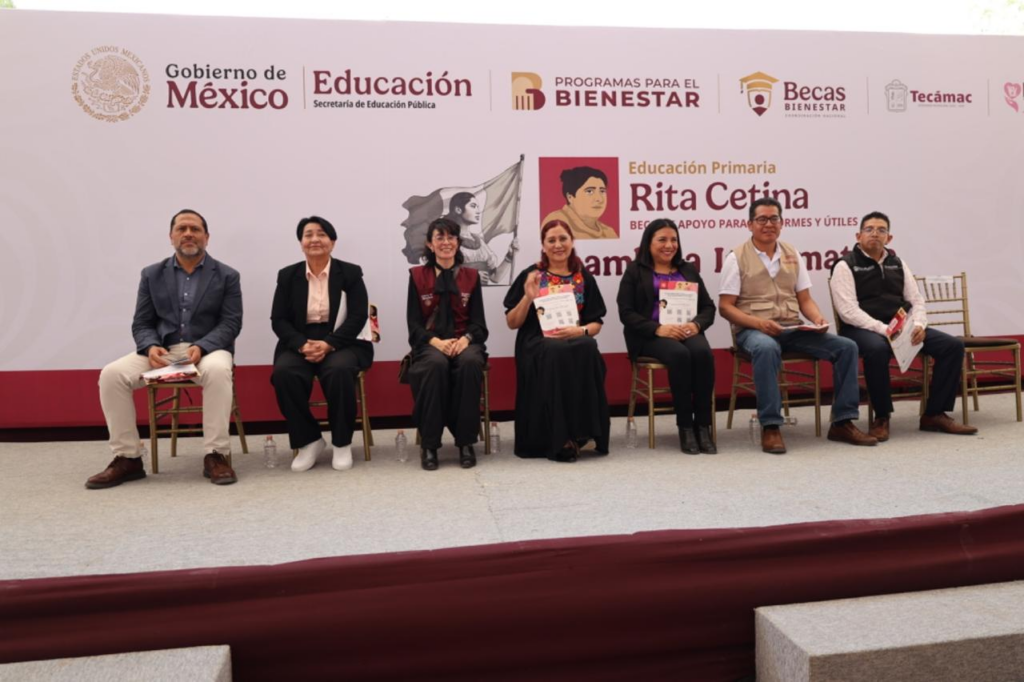 Rosi Wong refrenda compromiso con la educación