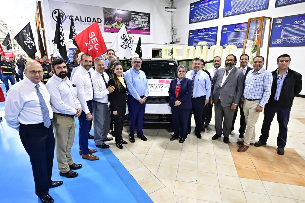 Arranca producción de vehículos eléctricos en Edoméx