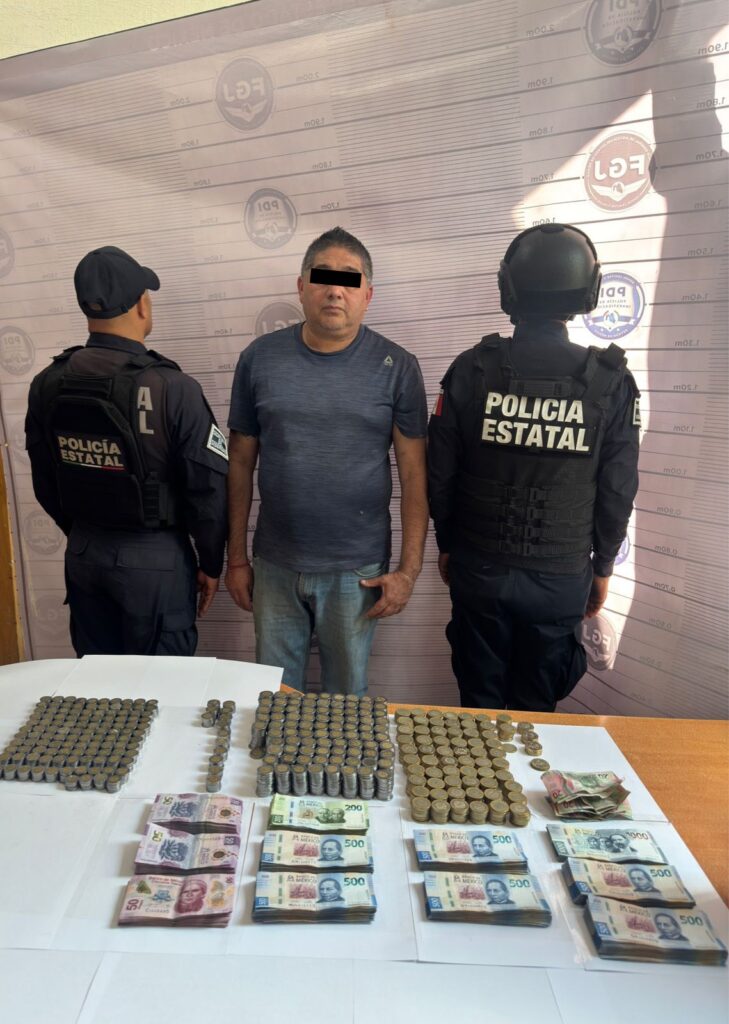 Detienen a sujeto con más de 180 mil pesos de los cuales no pudo acreditar su legal procedencia