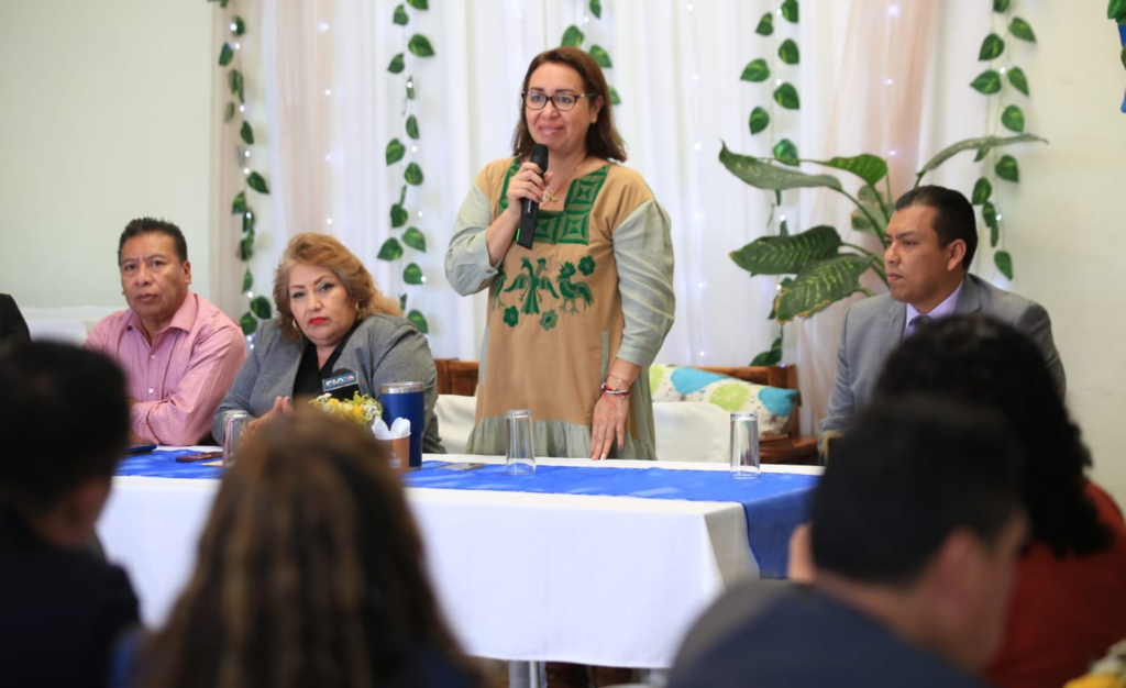 Ecatepec requiere abogacías progresistas de izquierda: Azucena Cisneros
