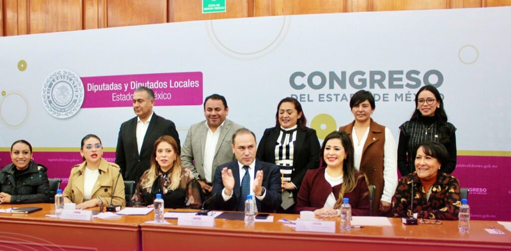 Impulsará Secretaría de Desarrollo Económico iniciativas para simplificación de trámites y regulación