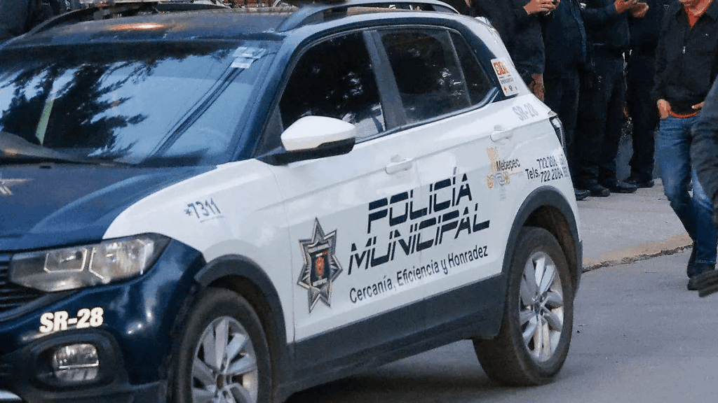 Homologar imagen de corporaciones policiacas, plantea Morena