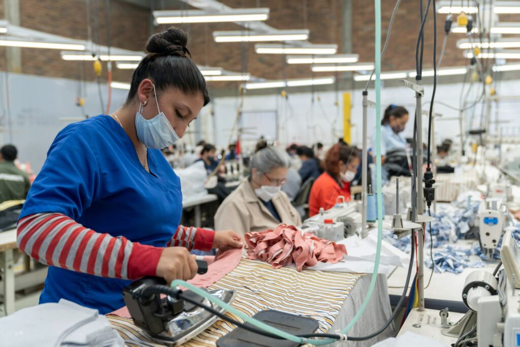 Se pierden en México más de 800 mil empleos en junio