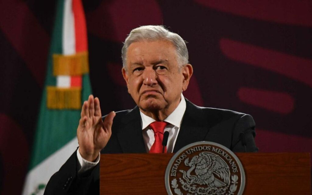 Dice AMLO que acusación vs. Rocha Moya busca afectarlo