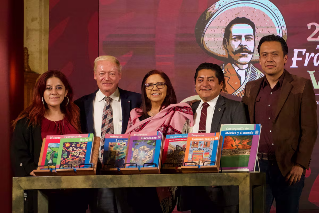 Marx Arriaga define hoy nuevas acciones contra su salida de la SEP