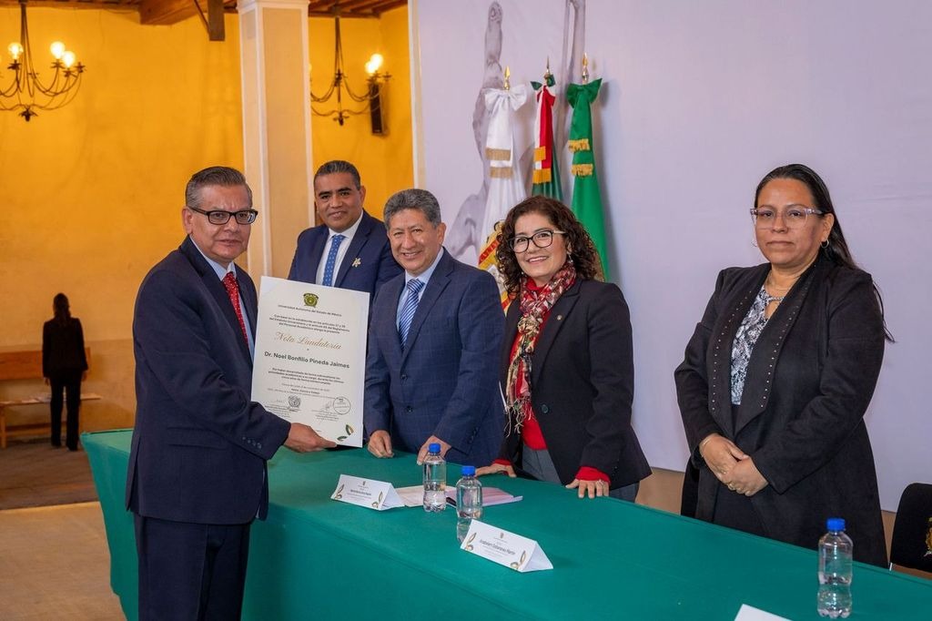Presenta UAEMéx modelo educativo que guiará gestión 2025–2029 y reconoce con Nota Laudatoria 2025 a académicas y académicos