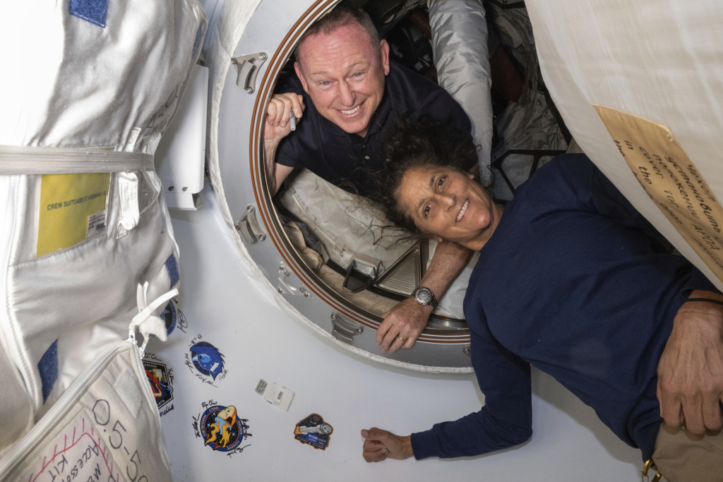 El regreso de los astronautas de Starliner tras 9 meses varados en el espacio