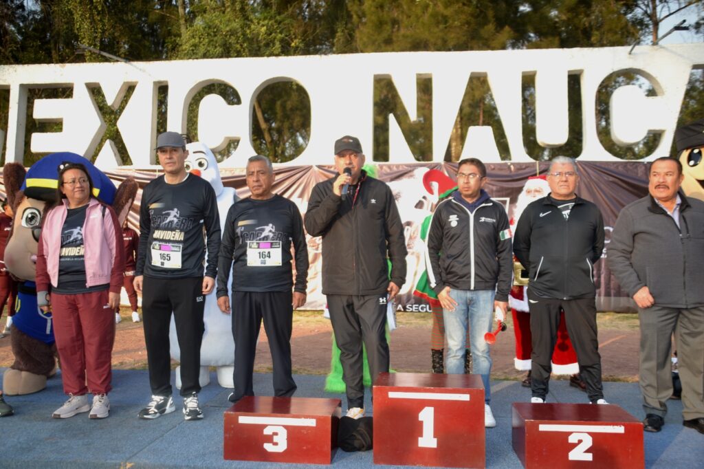 Exitosa, la Primera Carrera Atlética Navideña de CUSAEM