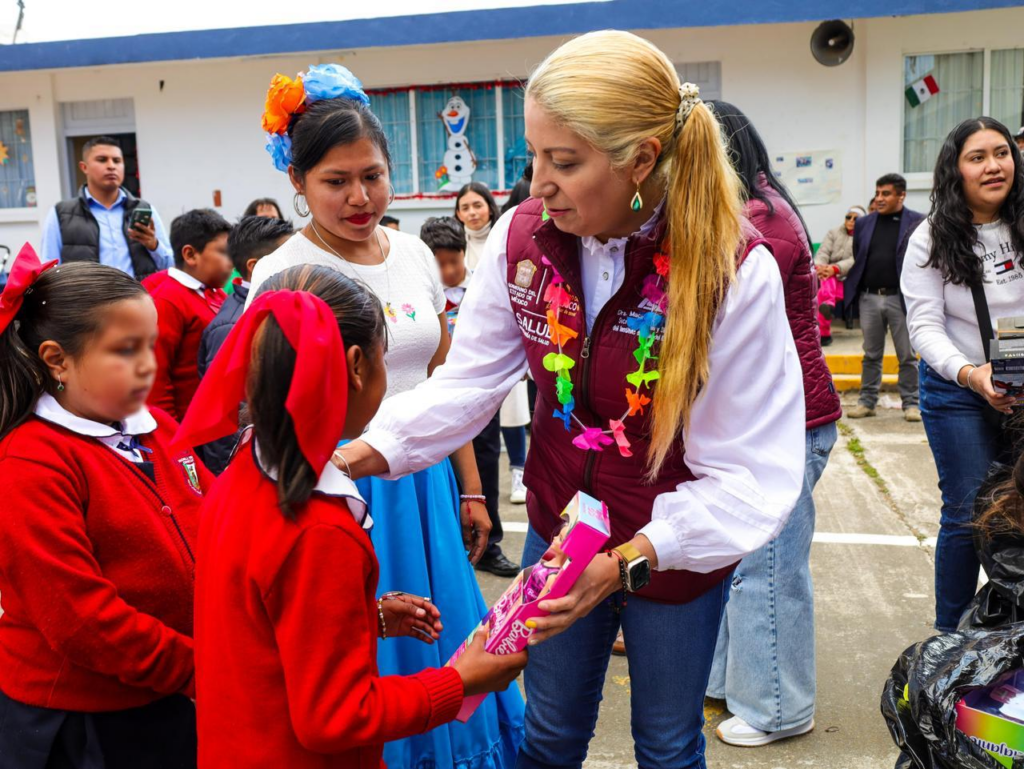 Importante vacunar a niños y niñas, acude a tu Centro de Salud
