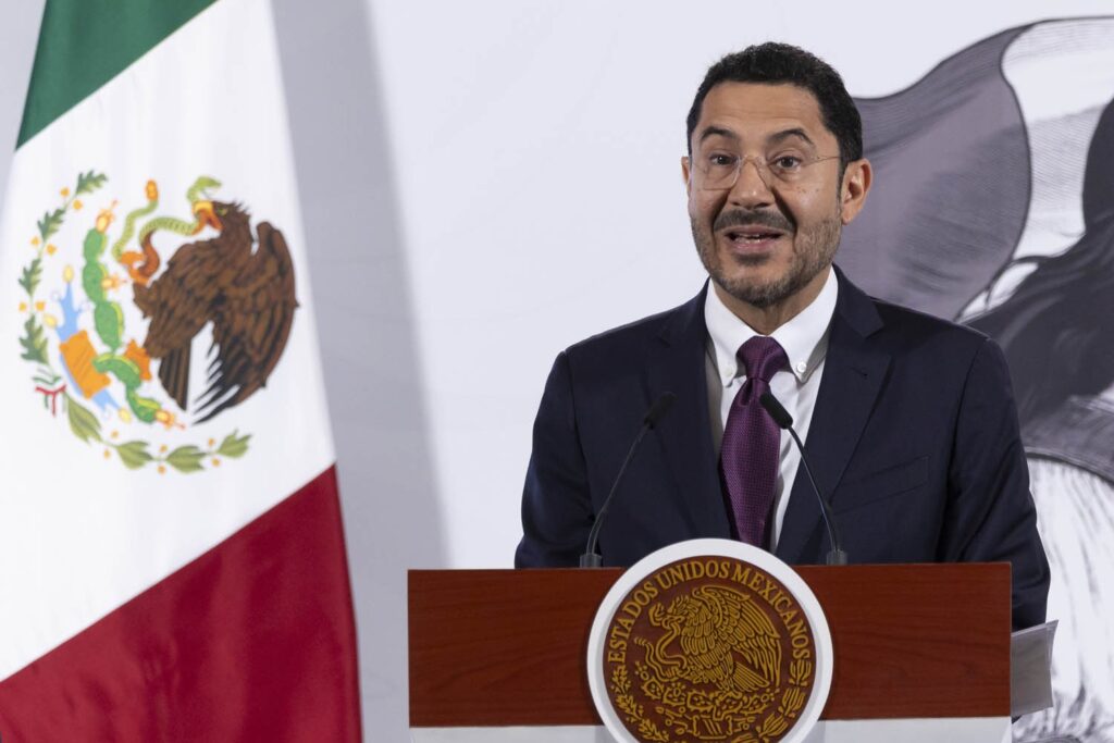Agradece Batres en la “Mañanera” al municipio de Tecámac por la donación de dos clínicas