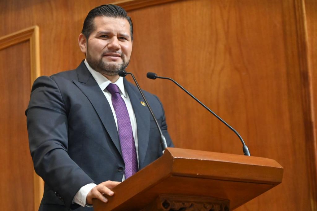 Plantean expedir Ley de fomento a la lectura y el libro en Edoméx