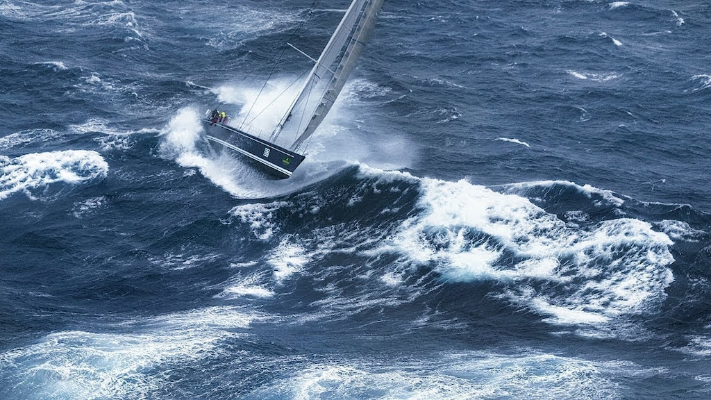 Mueren dos navegantes en la regata Sydney-Hobart