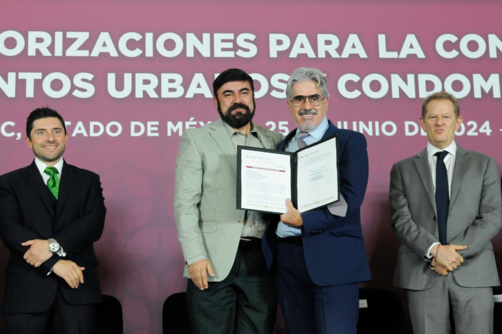 GEM entrega 176 autorizaciones para la construcción de conjuntos urbanos y condominios