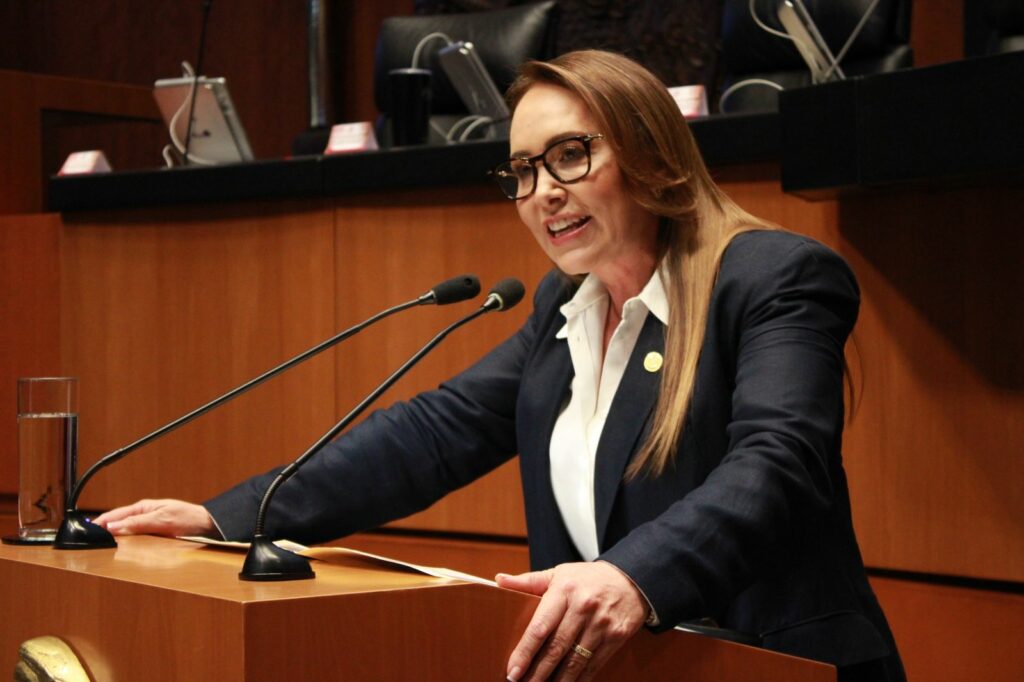 Morena traiciona a su líder y al pueblo, ahora aplaude lo que antes llamaba «colonialismo financiero»: Cristina Ruíz Sandoval