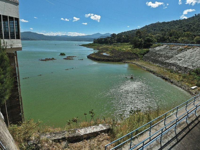 Aguaceros frenan descenso en niveles del Sistema Cutzamala