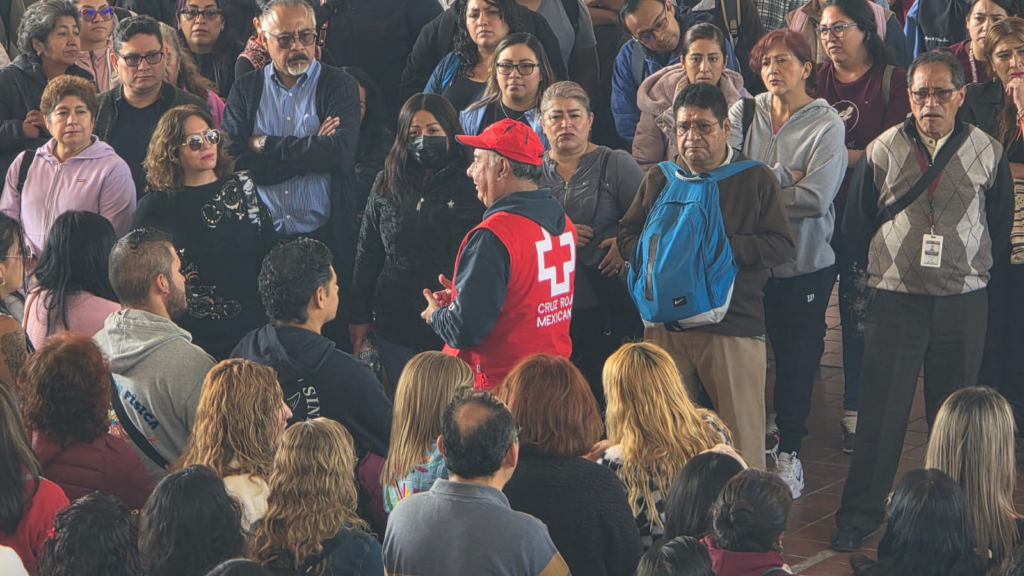 Capacitan a docentes y administrativos del Conalep en 6 acciones para salvar una vida