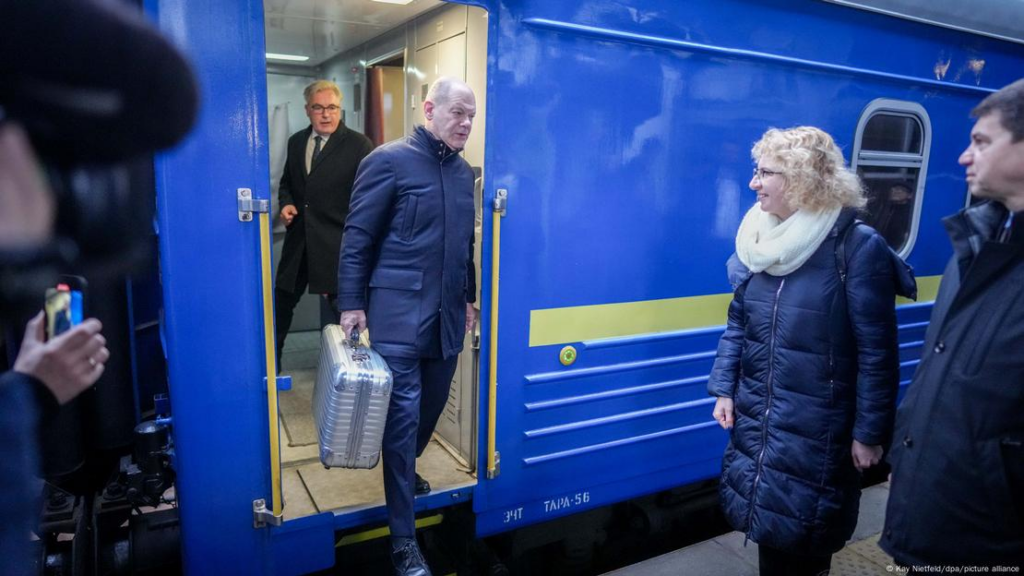 Scholz llega a Kiev para reafirmar su apoyo a Ucrania