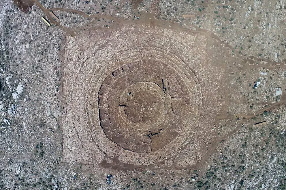 Descubrimiento de sitio griego desconcierta a los arqueólogos