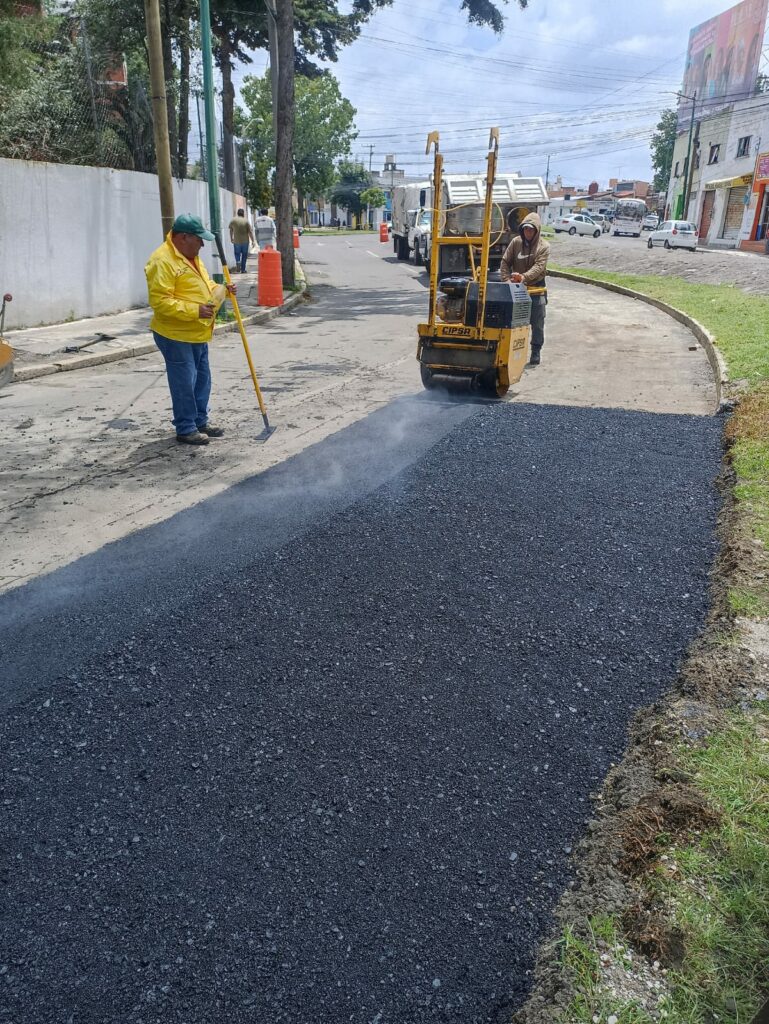 Terminan trabajos de reparación en el socavón en La Maquinita en Toluca