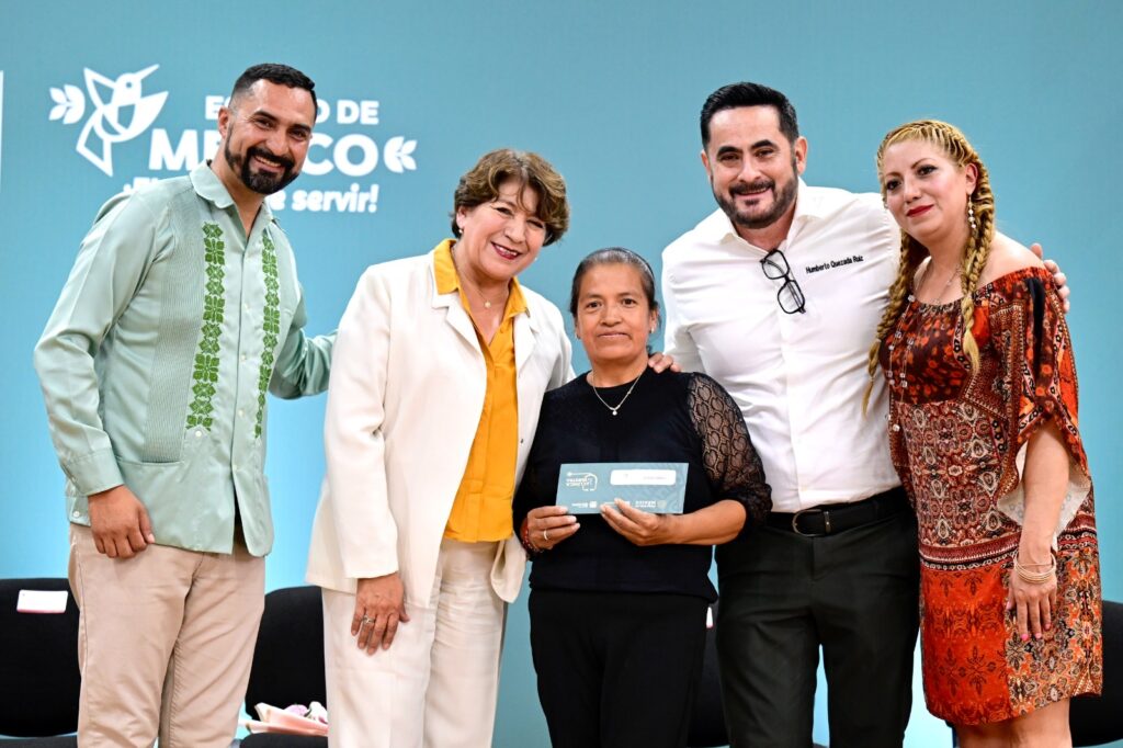 Gobernadora Delfina Gómez arranca en su tierra, Texcoco, entrega de tarjetas de Salud y Bienestar “La Clínica es Nuestra”