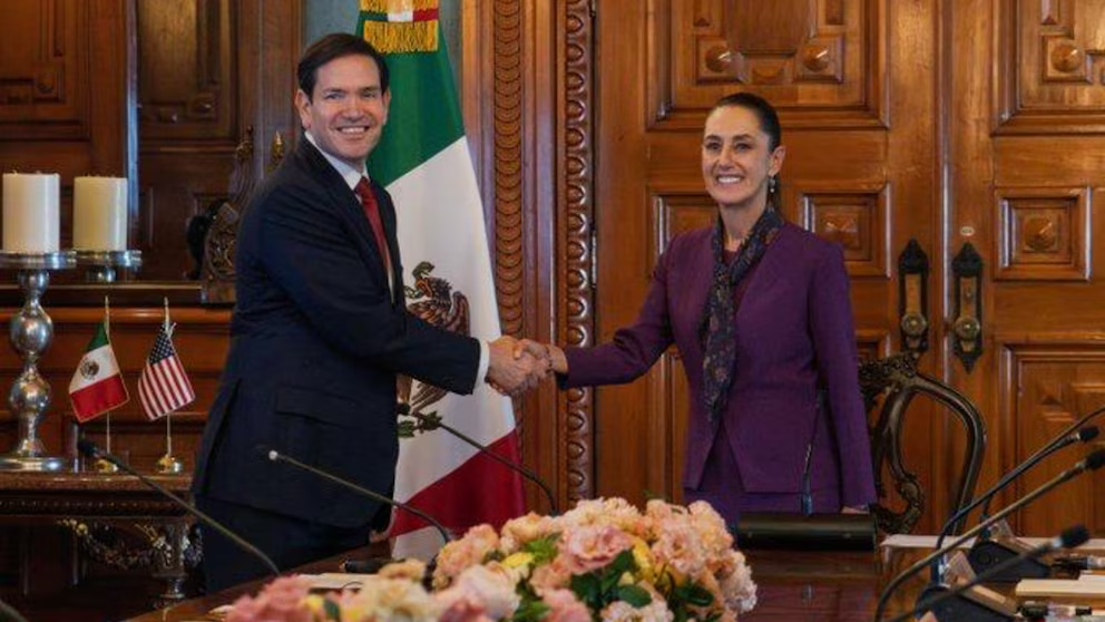 Marco Rubio llega a Palacio Nacional para reunirse con Claudia Sheinbaum