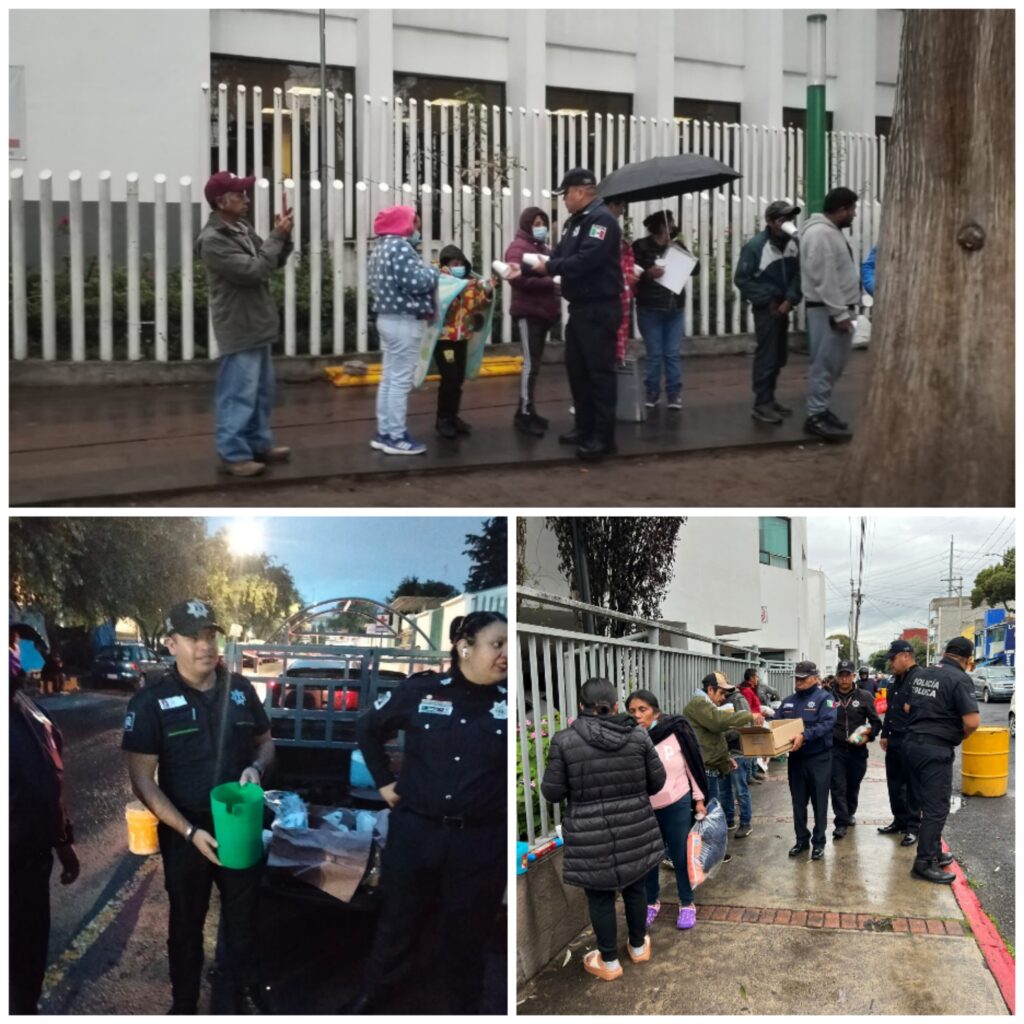 Ante ola de frío y lluvia, Policías de Toluca reparten pan y café afuera de hospitales