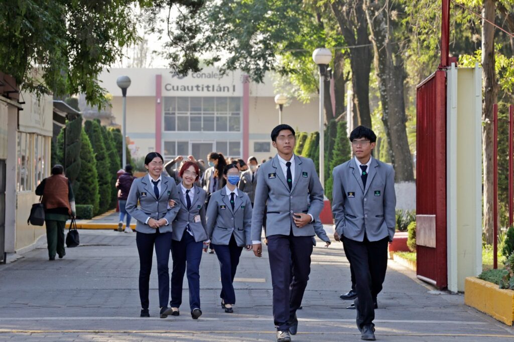 Abren convocatoria para ingresar a educación superior: escuelas normales, tecnológicos y universidades