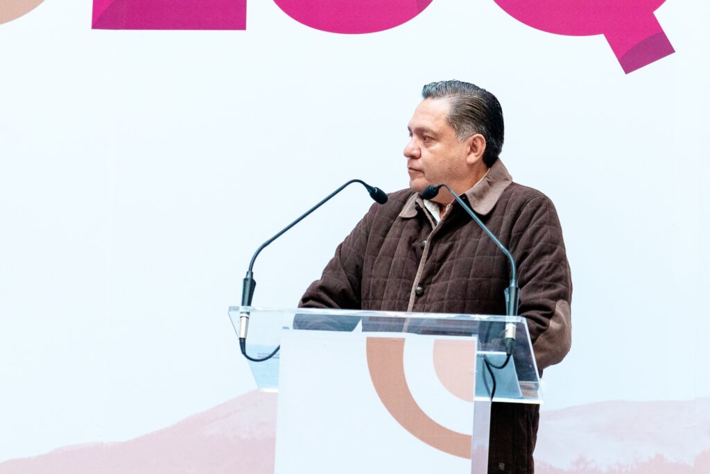 Se suman cientos de toluqueños a la estrategia «Yo pongo guapa a Toluca»