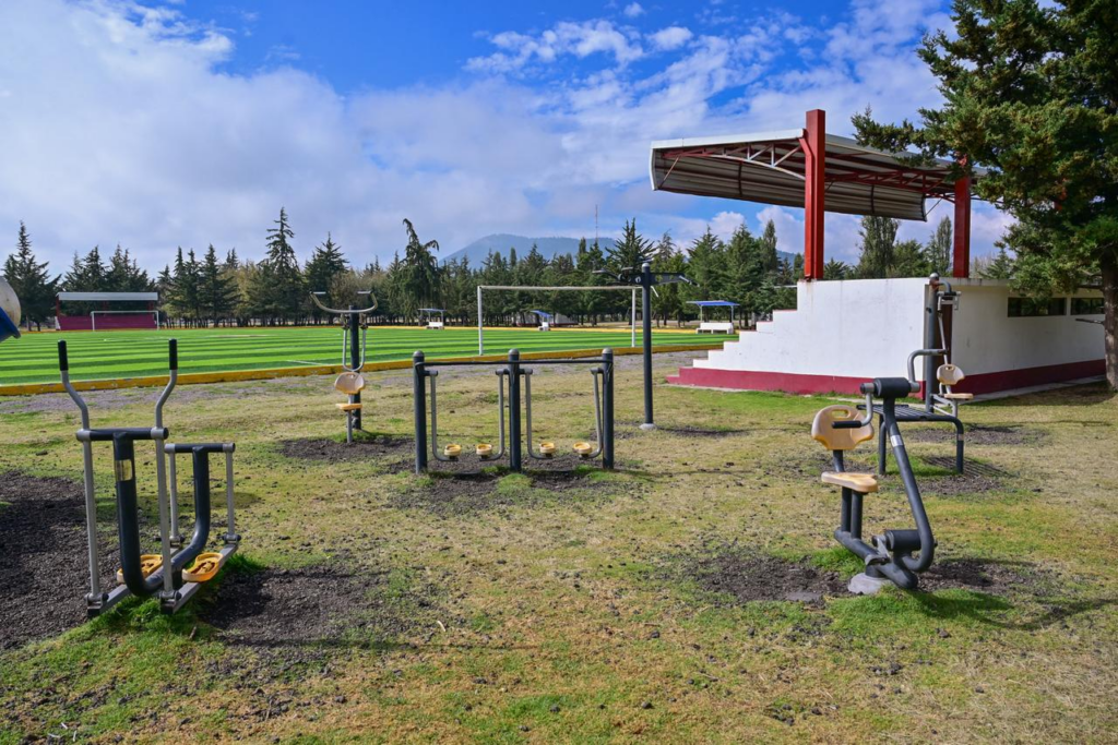 Rehabilitan la Unidad Deportiva “Las Fuentes” en Atlacomulco