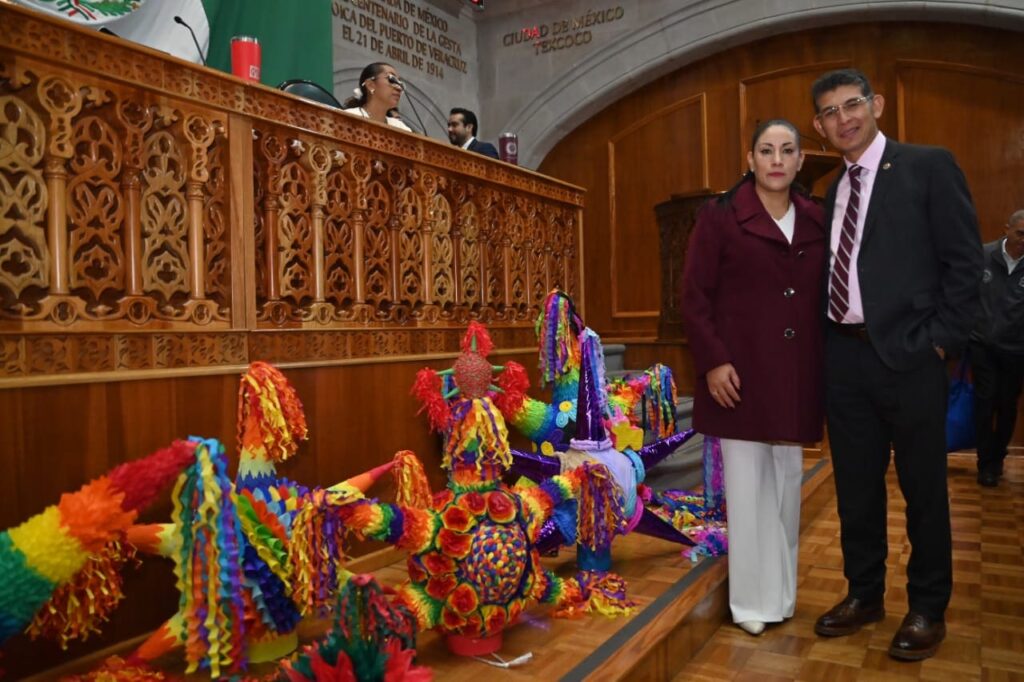 Declara Congreso a piñatas de Acolman como patrimonio cultural