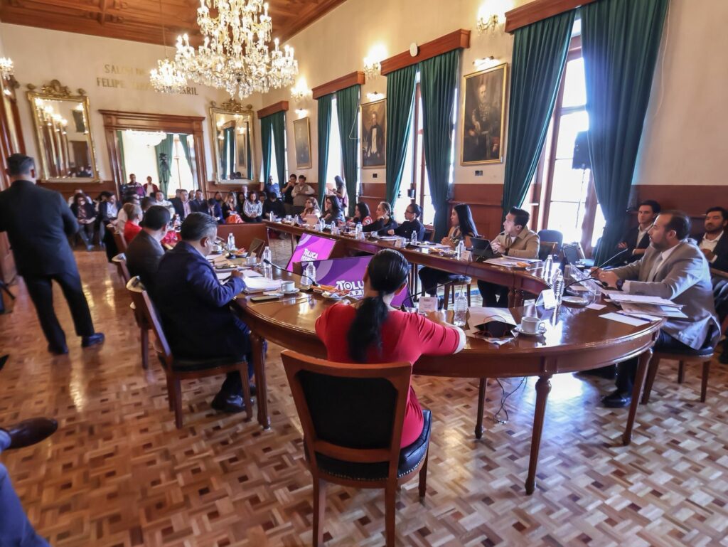 Cabildo de Toluca avala bonificaciones y condonaciones en servicio de agua