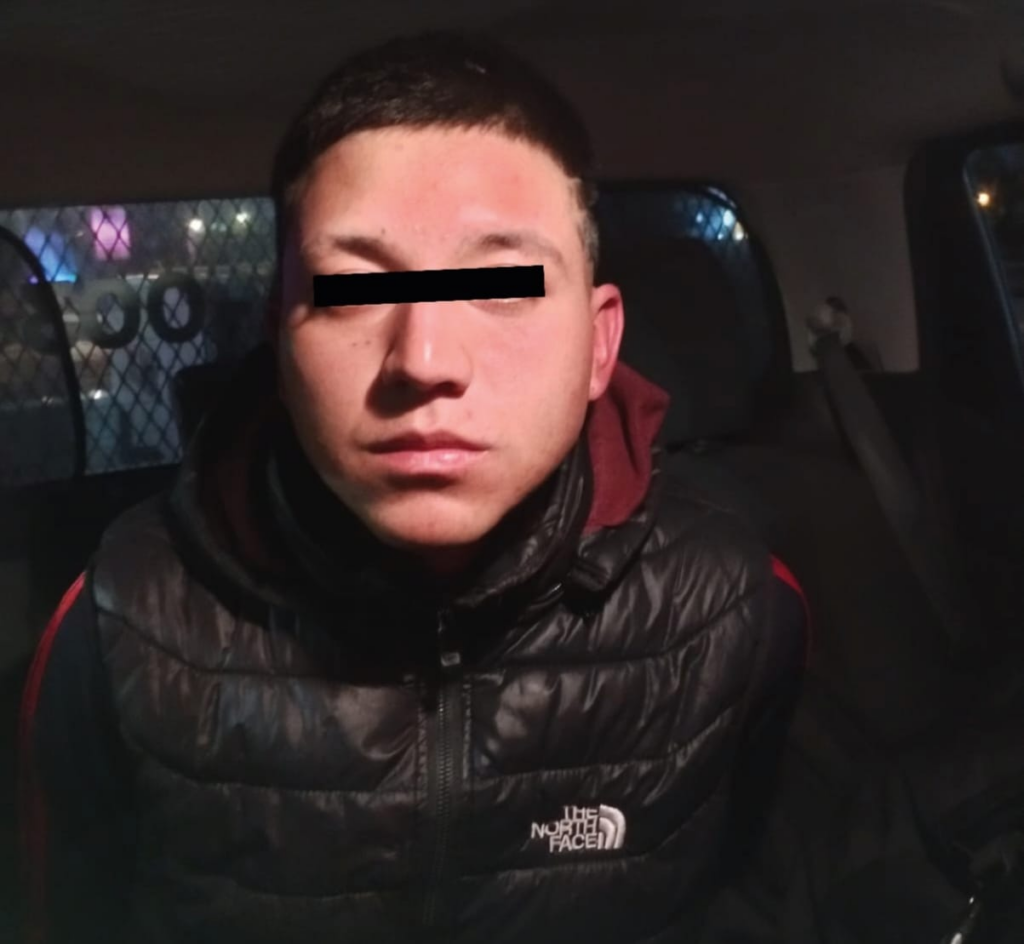 Conducía a toda velocidad una moto robada; lo pesca la Guardia Civil