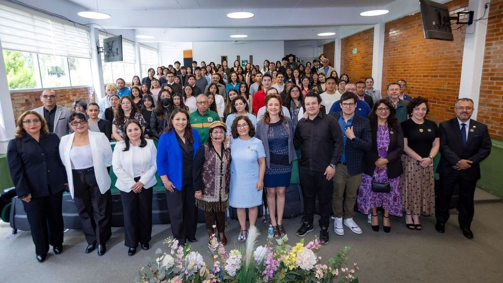Historias y música inspiran a juventudes universitarias en Atlacomulco