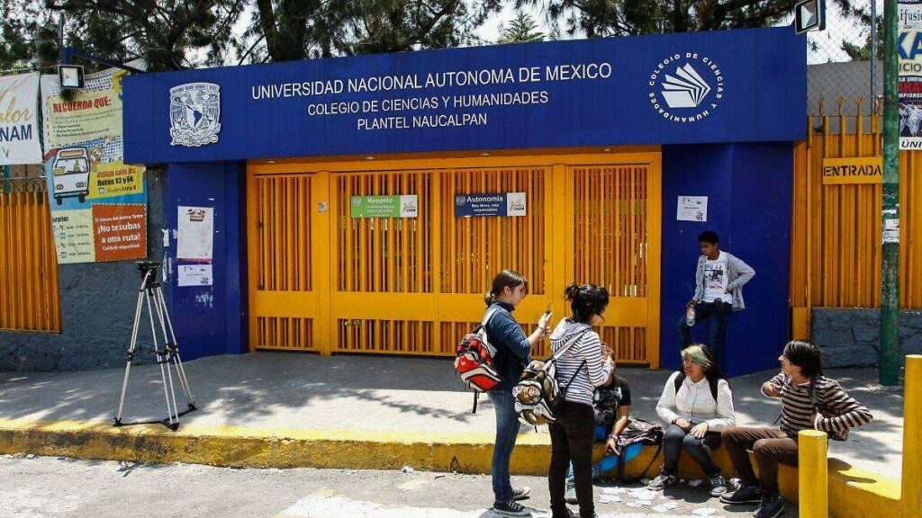 Vinculan a proceso a dos alumnos del CCH Naucalpan, por disparo de arma de fuego y ataque peligroso