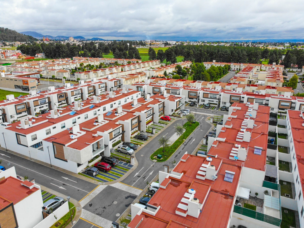 GEM emite licencias de uso de suelo en 31 municipios del Edoméx